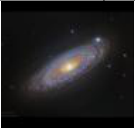 Галактиката NGC 2841.