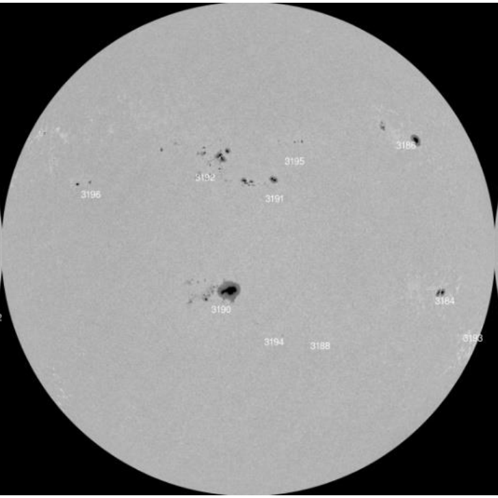 Фотография на Слънцето от станцията SDO на 19 януари 2023 г.